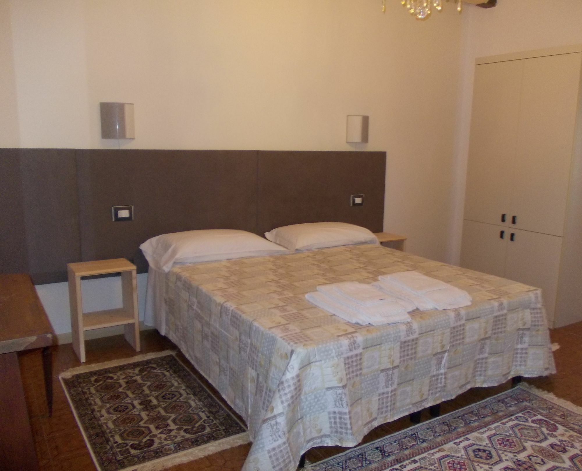 Romagnoli 36 Hotell Verona Exteriör bild