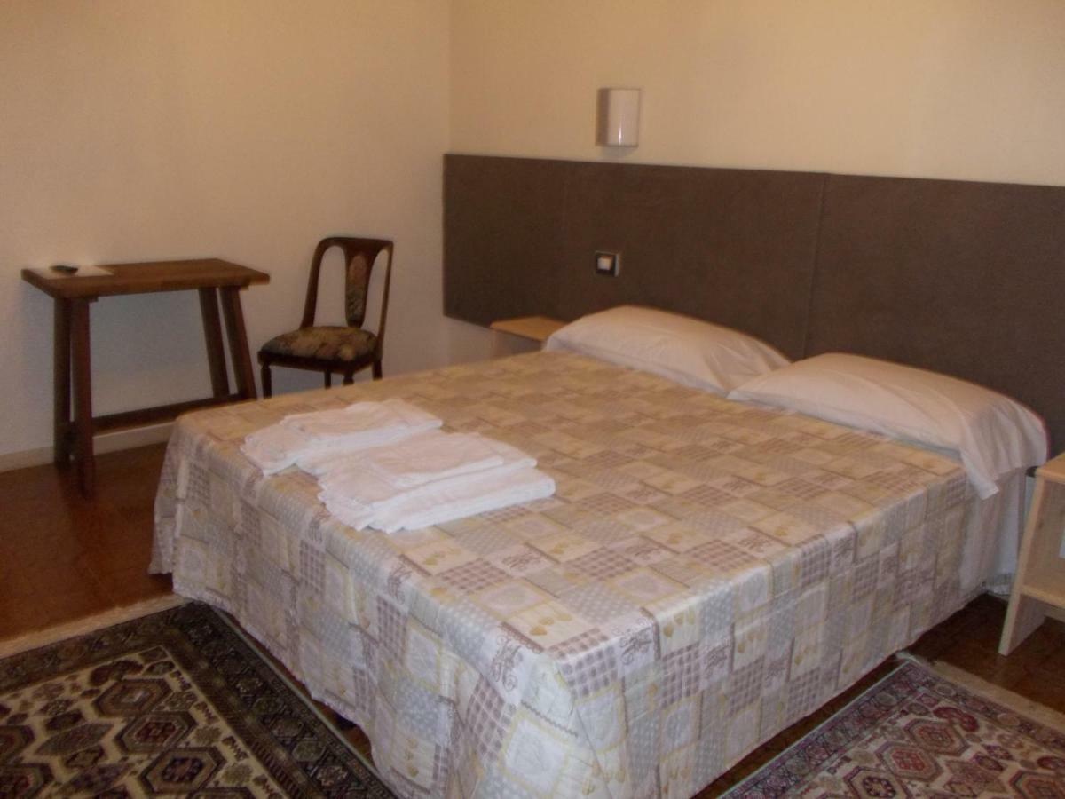 Romagnoli 36 Hotell Verona Exteriör bild